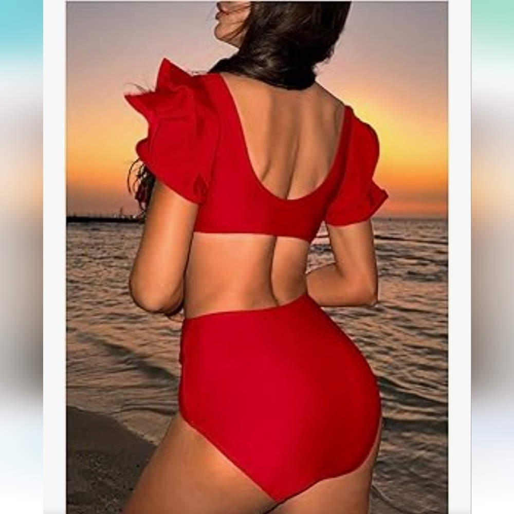 Elegant Red Ruffle Bikini Set - Picture 2 of 4